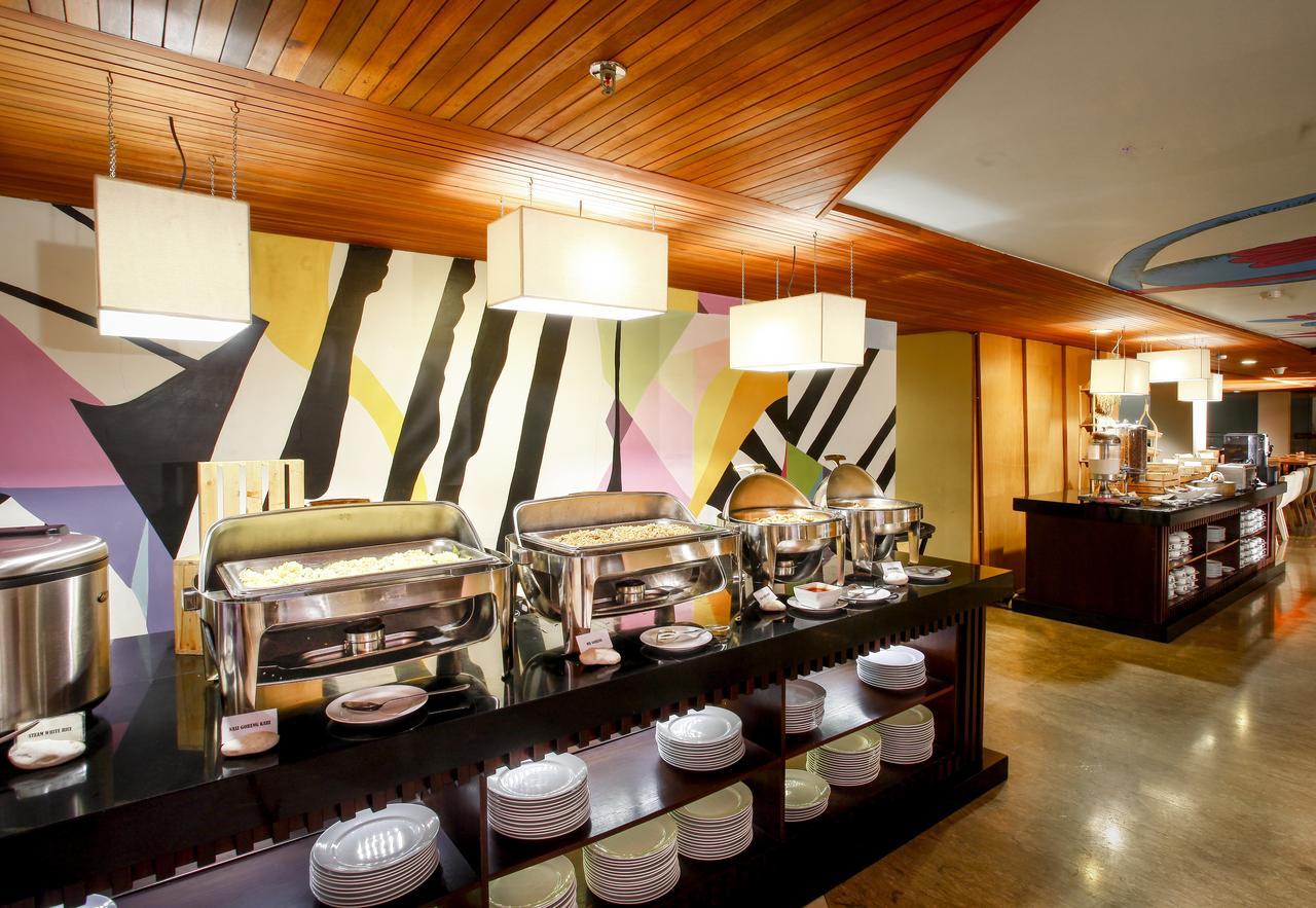 Bedrock Hotel Kuta Kuta Lombok Dış mekan fotoğraf